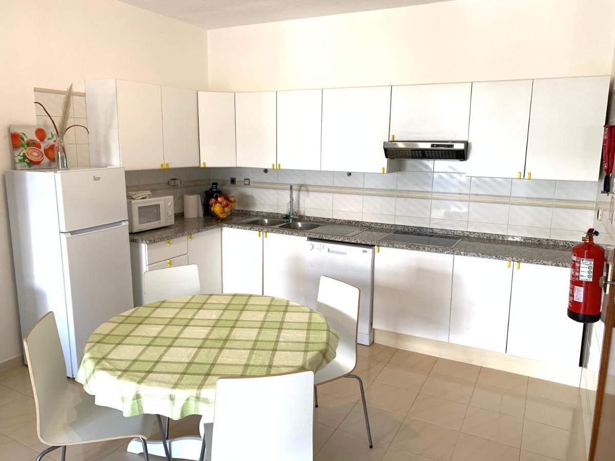 Andorinha 2 Bedroom Apart-Close To The Sea-Algarve Porches  Eksteriør billede
