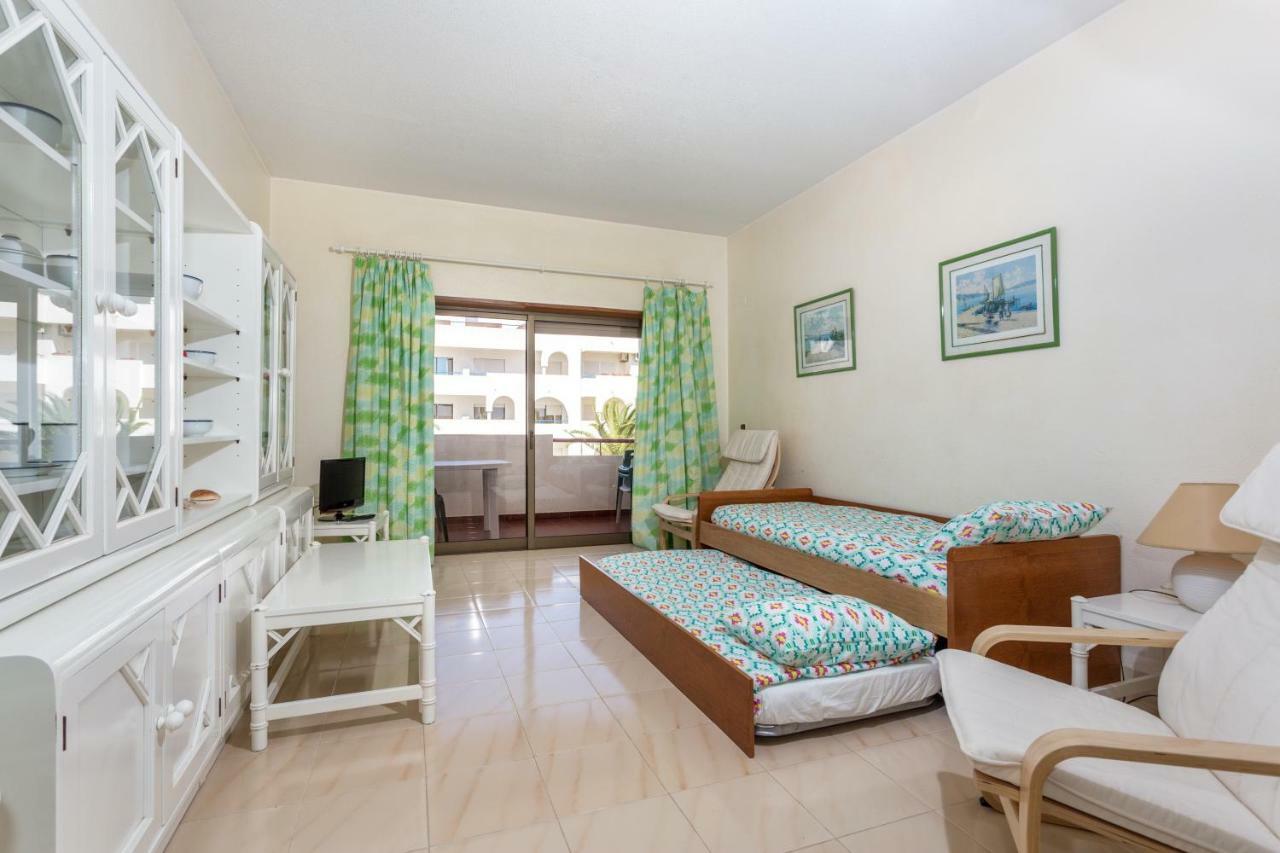 Andorinha 2 Bedroom Apart-Close To The Sea-Algarve Porches  Eksteriør billede